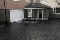 block-paving-driveway-basalt-riven-leyland_4569