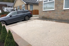 resin-bound-driveway-preston-pearl-quartz-4