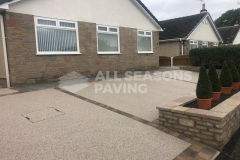 resin-bound-driveway-preston-pearl-quartz-8