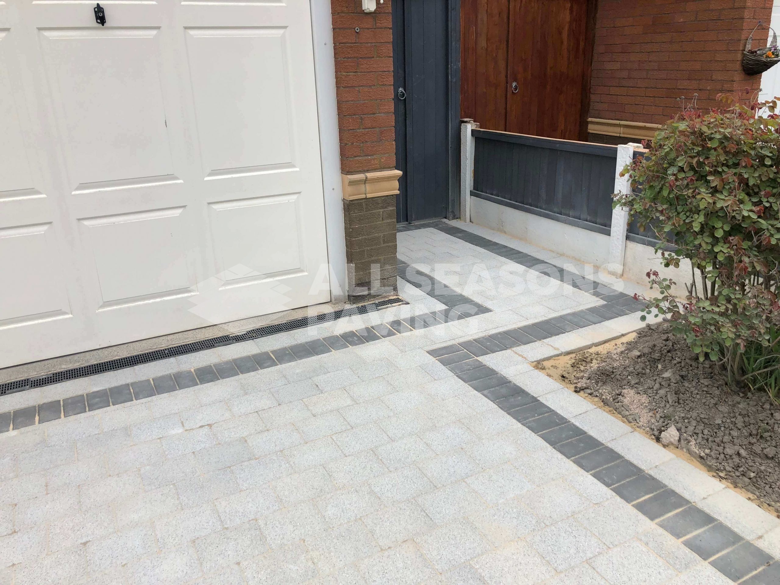 Close Up of Block Paving Driveway Sienna Silver in Preston, Lancashire