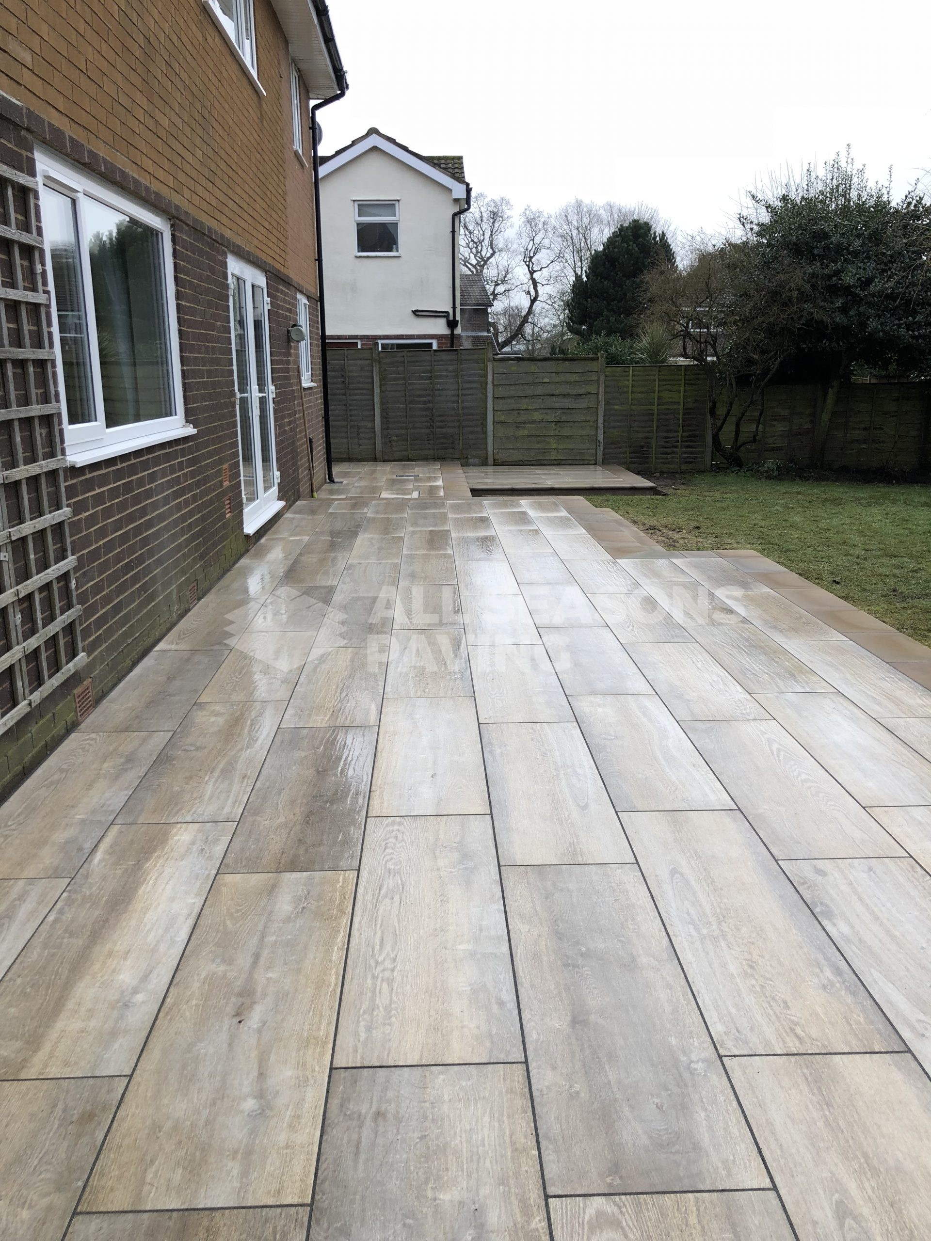 fully complete porcelain wood effect in leyland, preston