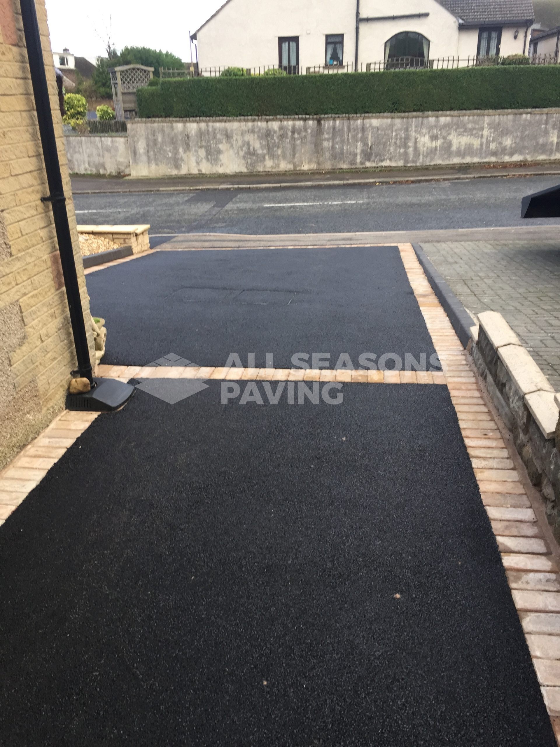 Tarmac driveway Preston framed in block paving