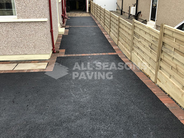 Close up of finished Tarmac Driveway with Indian Sandstone in Preston, Lancashire
