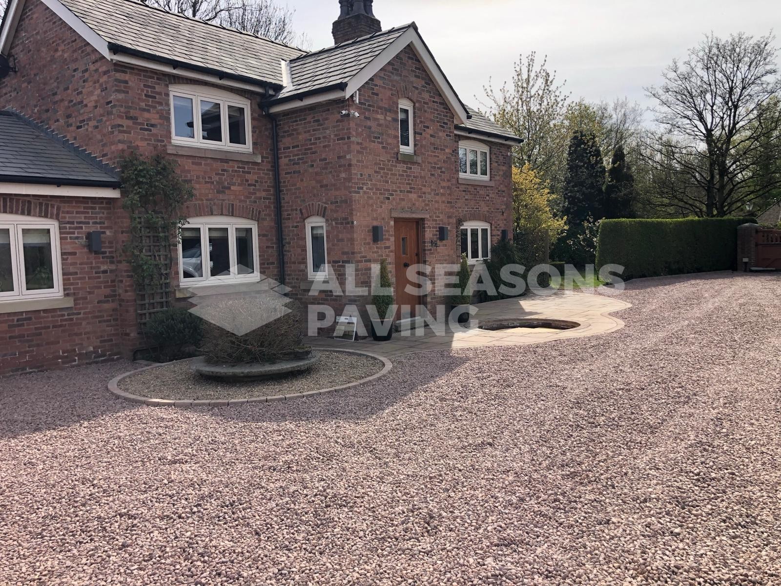 decorative aggregate on driveway
