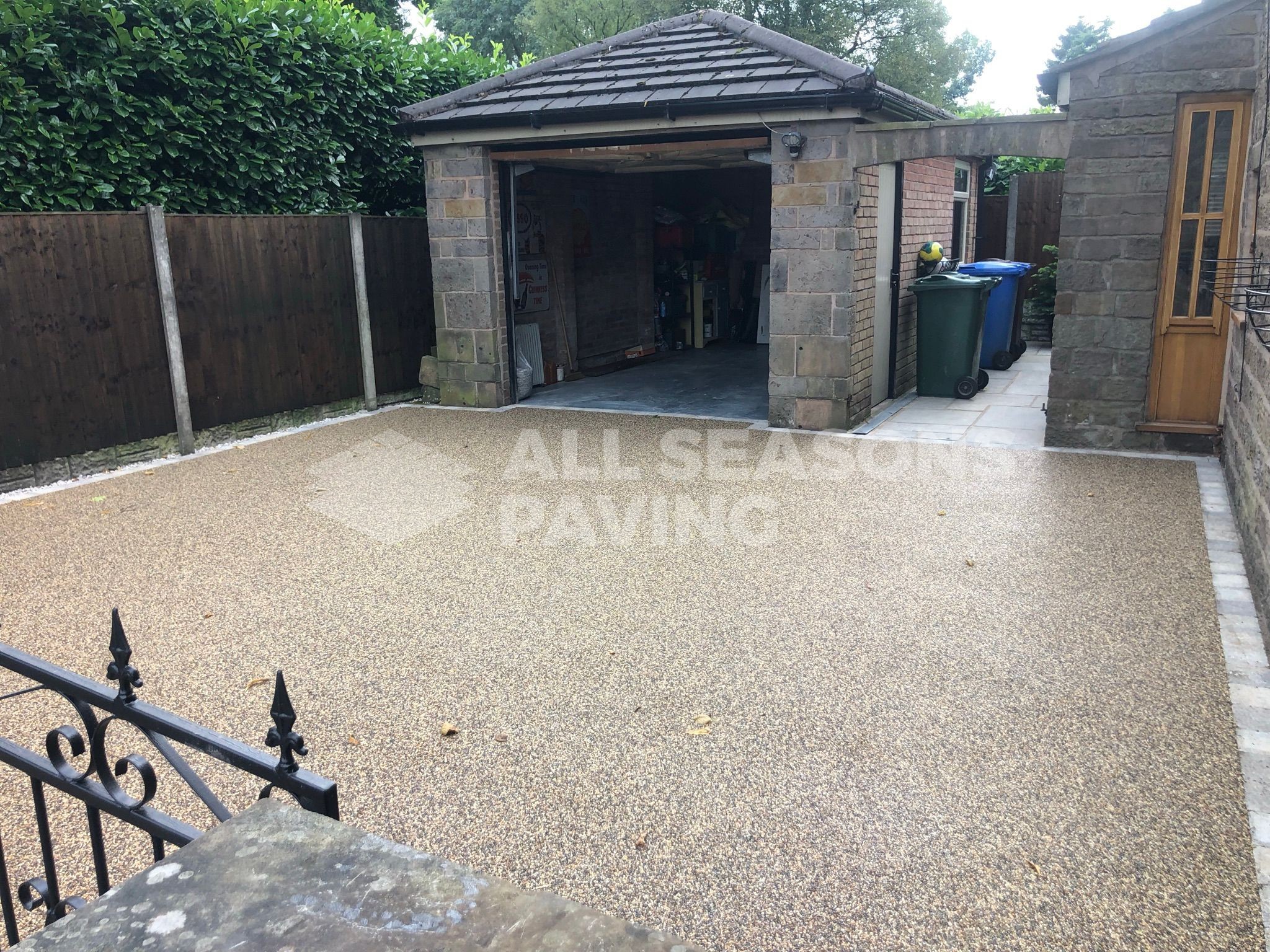 Farmhouse gold resin bound driveway installed over new open grade tarmac sub base, installed in Chorley Lancashire