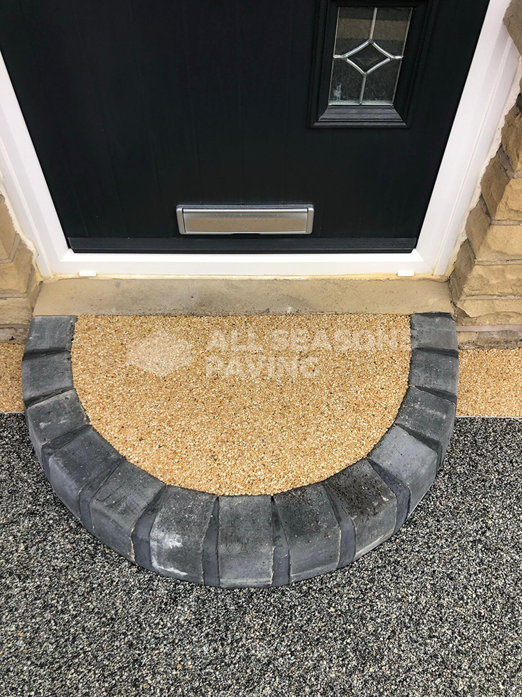 Starlight resin bound driveway installed in Morecambe Lancashire with Amalfi borders and step