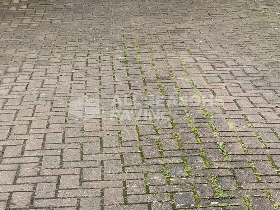 block-paving-driveway-basalt-riven-leyland_4372