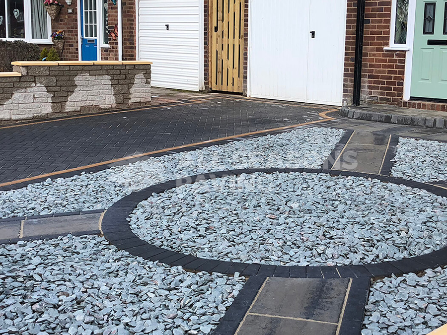 block-paving-walled-drive-preston_4633