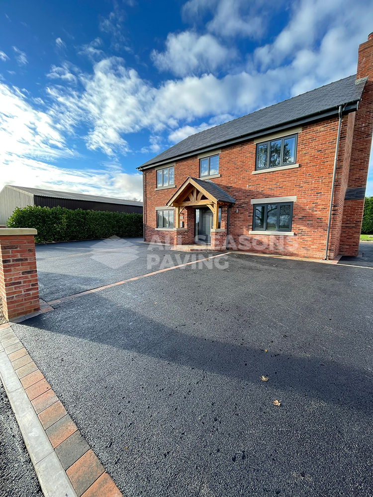 tarmac driveway in Woodplumpton Preston
