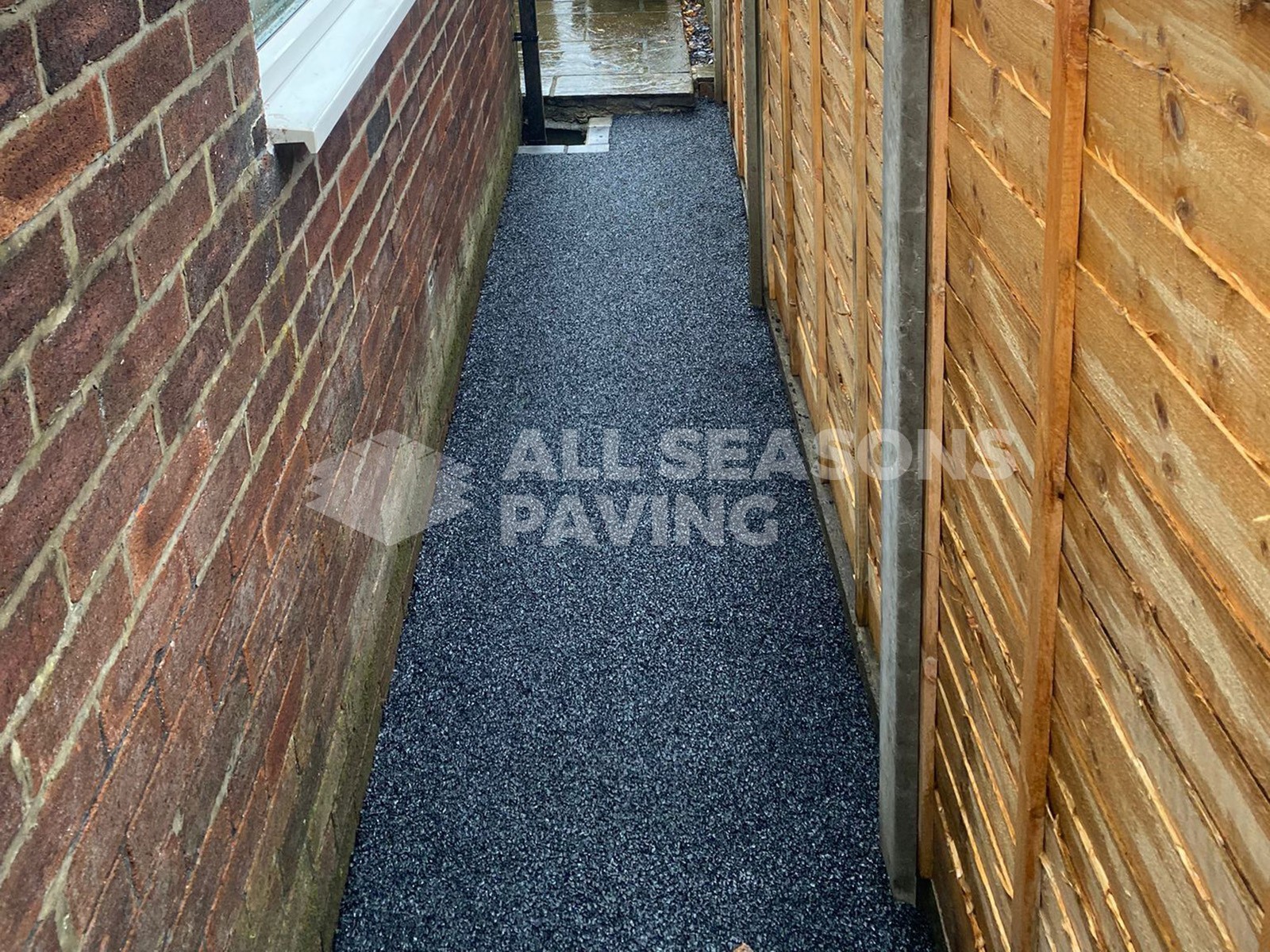 New tarmac driveway charcoal block border Chorley installation 2